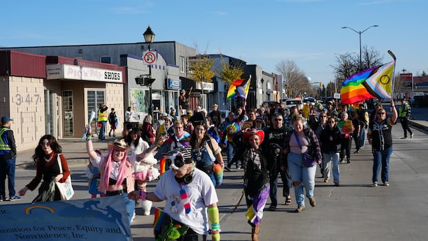 queer-country-fair-celebrates-pride,-rural-roots-in-steinbach-after-threat-led-to-cancellation-of-march
