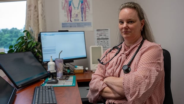 western-quebec-physicians-eye-up-ottawa-as-province-forces-new-deal