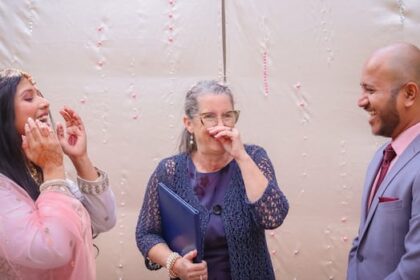 i-love-love:-retiring-marriage-commissioner-reflects-on-8-years-of-marrying-bc.-couples