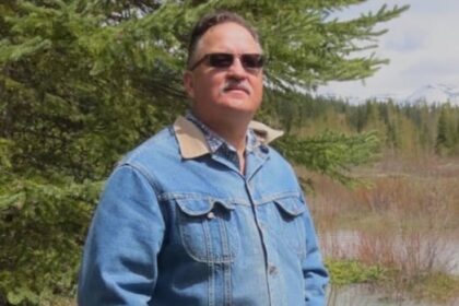 bc.-man-dies-weeks-after-rescuing-himself-from-the-jaws-ofa-grizzlybear