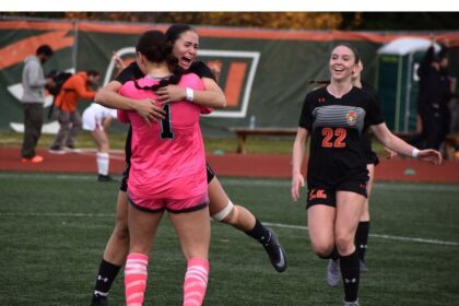 ‘it-was-a-total-team-effort’:-cape-breton-capers-use-second-half-goal-to-claim-aus-womens-soccer-championship-on-home-field