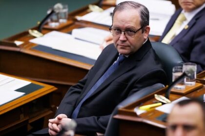 ontario-to-scrap-fixed-election-dates,-raise-party-donation-limit-to-$5,000-under-new-bill