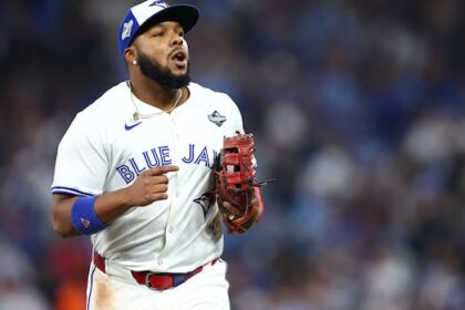the-case-for-spending-$500m-on-a-single-toronto-blue-jay