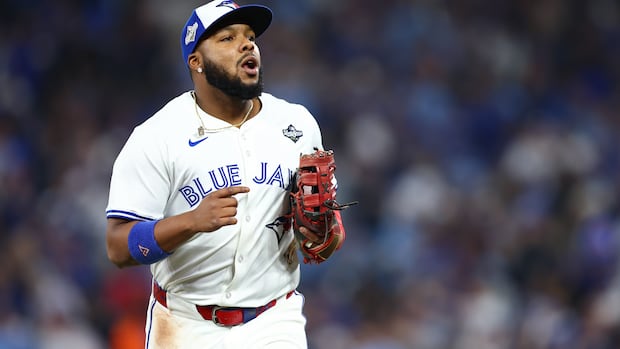 the-case-for-spending-$500m-on-a-single-toronto-blue-jay