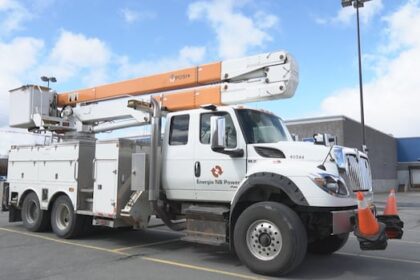 dump-truck-caused-power-outage-for-25,000-nb.-customers,-power-now-restored