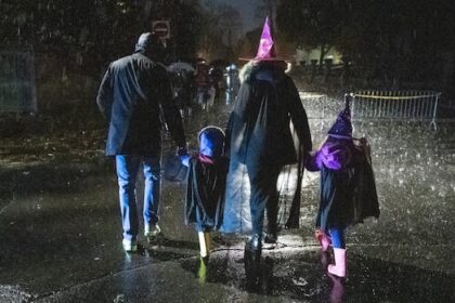halloween-drenching-in-ottawa-area’s-forecast