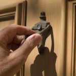 manitoba-police-watchdog-investigates-after-mom-reports-girl-was-handcuffed-for-playing-ding-dong-ditch