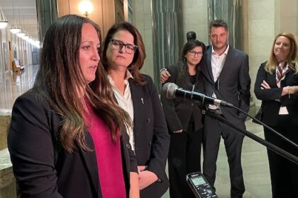 sask.-ndp-calls-for-public-inquiry-into-wildfire-response-as-public-safety-minister-faces-calls-to-resign