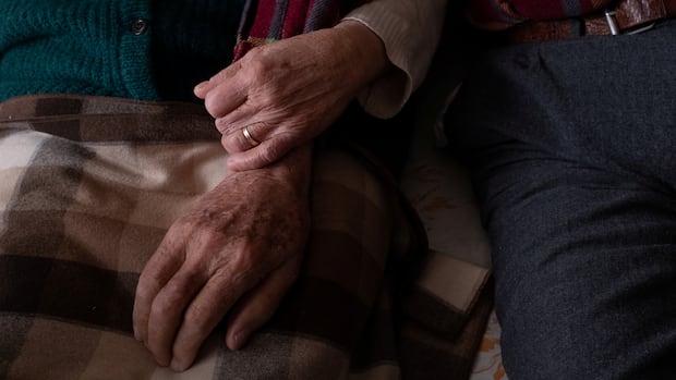 what-we-know-about-the-alzheimer’s-drug-health-canada-approved