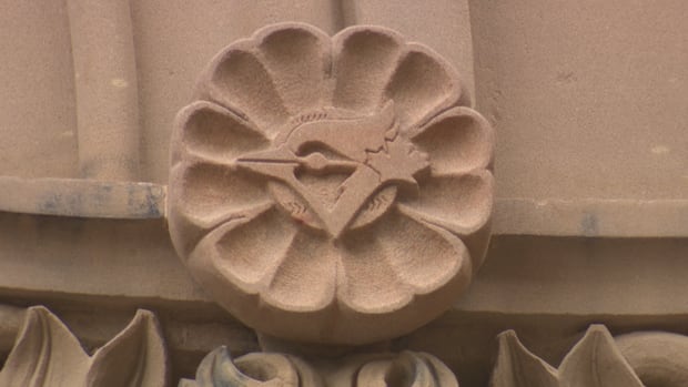 meet-the-artist-who-carved-the-toronto-blue-jays-logo-into-the-art-gallery-of-nova-scotia