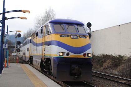 30-years-on,-why-has-west-coast-express-rail-service-remained-so-limited?