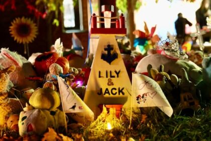 we-deserve-answers:-missing-ns.-children-honoured-at-candlelight-vigil