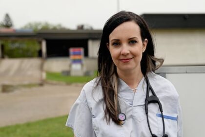 province-boosts-doctor-numbers-but-retention-still-a-pain-point:-doctors-manitoba