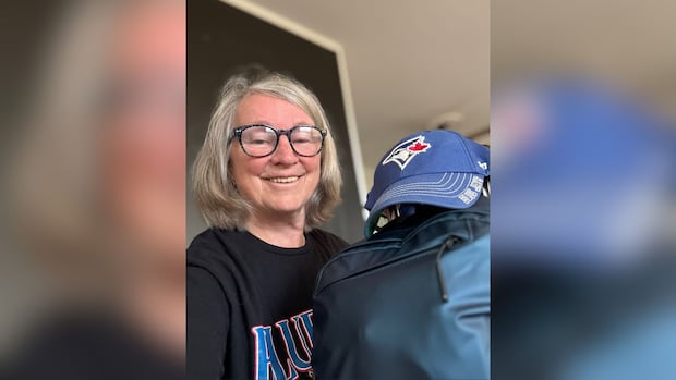 daughter-surprises-pei.-woman-with-ticket-to-game-7-of-the-world-series
