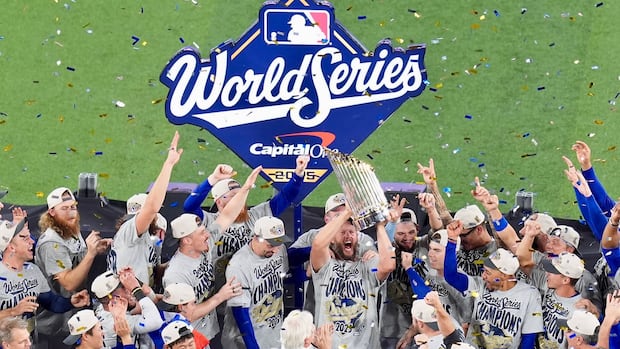 la.-dodgers-win-world-series,-defeat-toronto-blue-jays-5-4