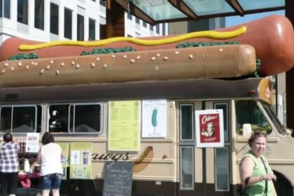 old-dog,-new-tricks:-sask.-man-reunites-with-his-food-truck-after-a-decade-apart