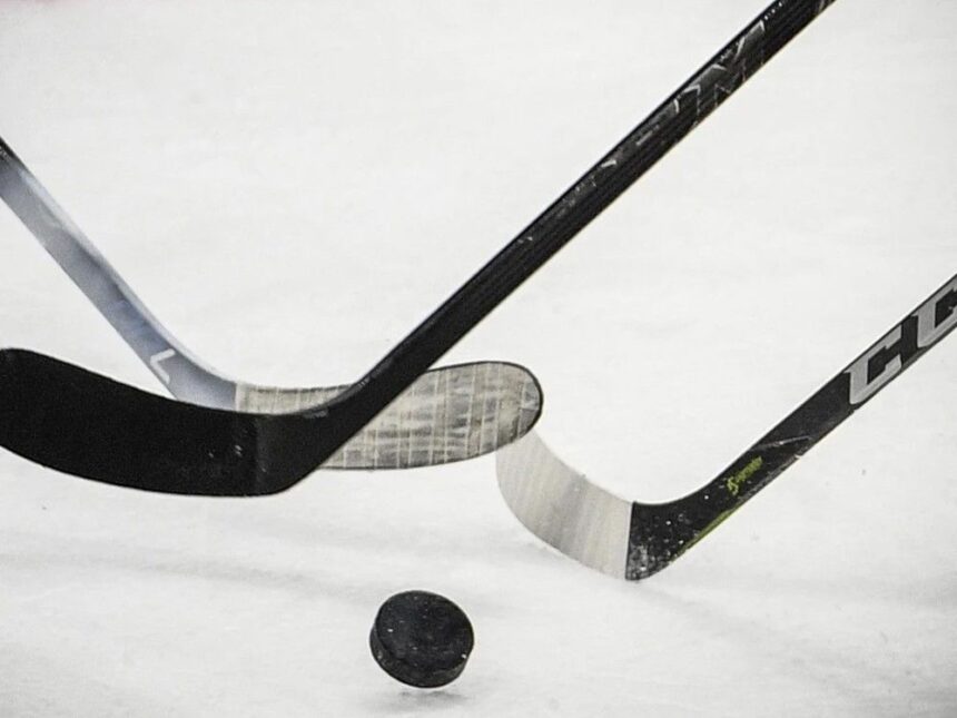 u18-major-hockey:-cape-breton-west,-sydney-record-weekend-losses