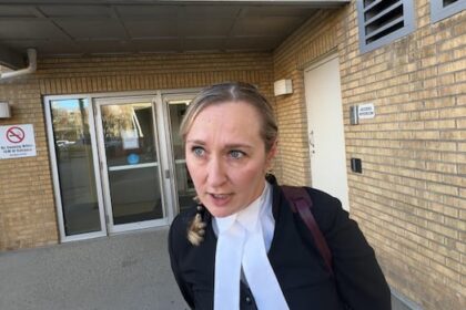 saskatoon-prosecutor-upset-she-is-not-allowed-to-wear-a-poppy-in-court