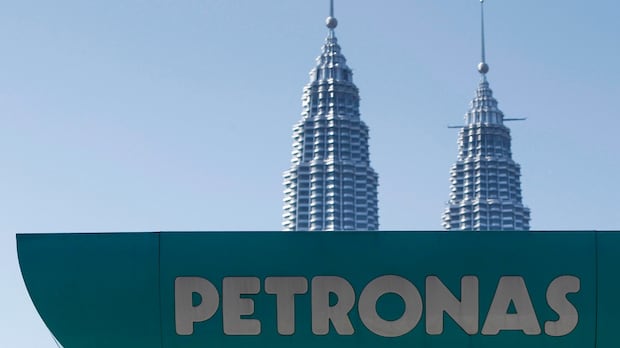 petronas-signs-long-term-deal-for-liquefaction-capacity-with-cedar-lng-in-bc.