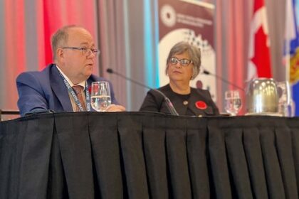 ns.-municipal-affairs-minister-promises-communication-on-natural-resource-projects