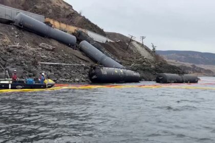 nearly-13,000-litres-of-aviation-fuel-spilled-beside-bc.-lake-after-derailment