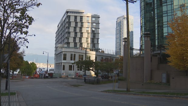 coal-harbour-elementary-delayed-to-fall-2026-as-costs-rise-and-parents-seek-clarity