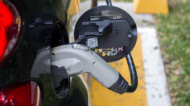 6-electric-vehicle-charging-stations-to-be-set-up-along-highway-6:-manitoba-hydro