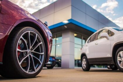 buying-a-new-car?-hidden-cameras-show-some-ontario-dealerships-adding-extra-charges-and-features