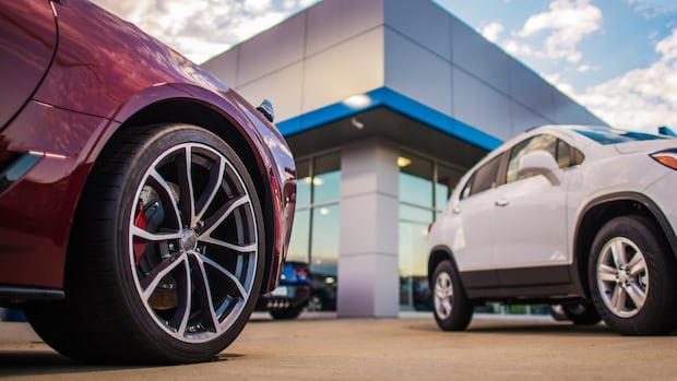 buying-a-new-car?-hidden-cameras-show-some-ontario-dealerships-adding-extra-charges-and-features