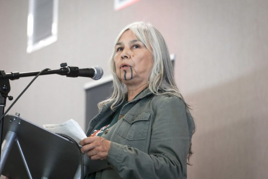 we-have-a-way-to-save-communities:-indigenous-fire-keepers-share-knowledge-across-colonial-borders