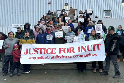 marches-commemoratives-pour-les-inuits-tues-par-la-police-dans-11-communautes-du-nunavik