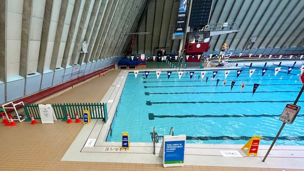 piece-of-concrete-falls-into-pool-at-vancouver-aquatic-centre-again