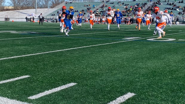 saskatoon-hilltops-best-okanagan-sun-with-last-minute-field-goal-in-canadian-junior-football-national-final