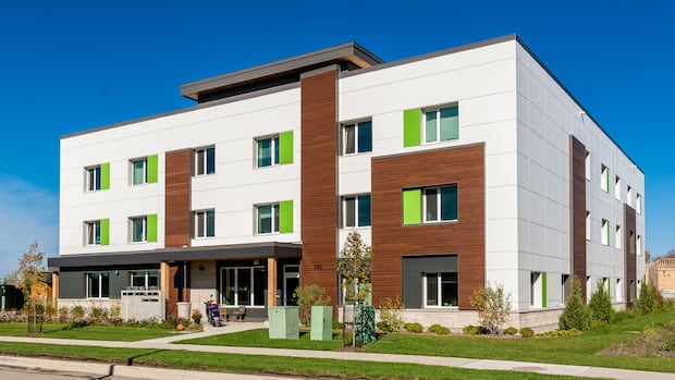 local-and-national-groups-help-house,-support-3,000-homeless-veterans