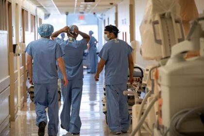 over-260-quebec-doctors-apply-for-ontario-licences-in-weeks-following-bill-2