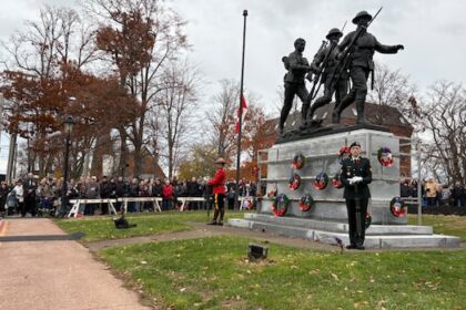 from-farms-to-front-lines,-island-veterans-remembered-for-service-at-home-and-abroad