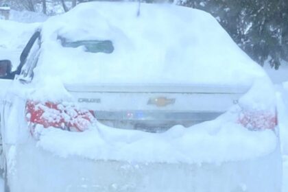prepare-for-winter-driving-conditions-now,-rcmp-officer-and-provincial-public-works-minister-say