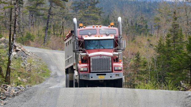 nova-scotia-approves-mount-uniacke-quarry-expansion