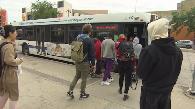 winnipeg-transit-cites-thousands-of-denied-rides-as-early-result-of-fare-enforcement-push