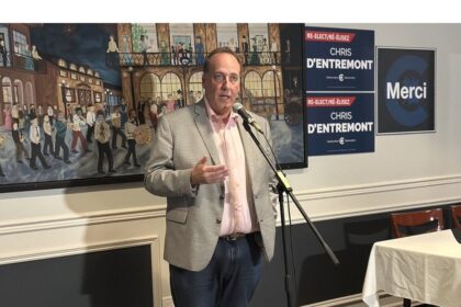 d’entremont-booed-at-remembrance-day-ceremony-in-annapolis-royal