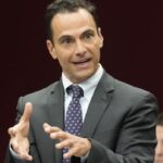 ottawa-seeking-a-permanent-parliamentary-budget-officer-with-‘tact-and-discretion’