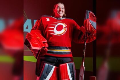 goalie-logan-angers-expects-‘surreal-moment’-when-pwhl-plays-in-her-hometown,-winnipeg