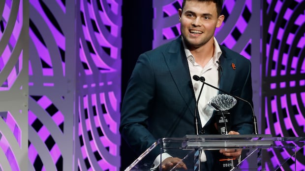 bc.-lions-quarterback-nathan-rourke-named-cfl’s-outstanding-player,-top-canadian