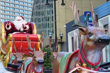 winnipeg-warns-of-downtown-street-closures-ahead-of-santa-parade,-grey-cup