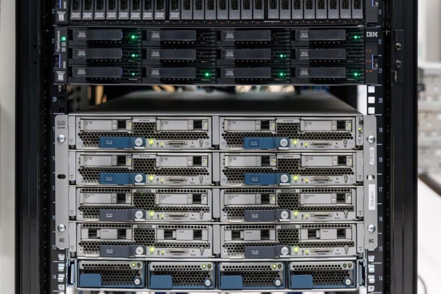 pretty-much-everything-you-need-to-know-about-manitobas-new-obsession-with-ai-data-centres