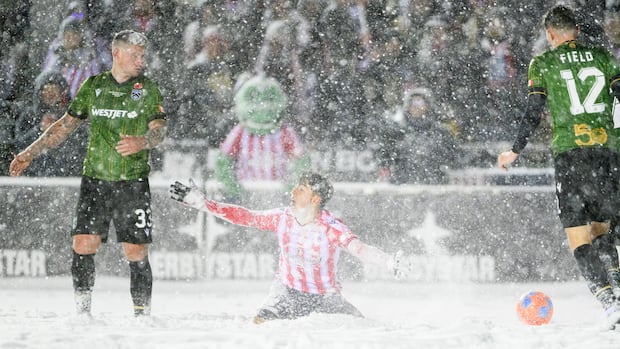 onesoccer-says-snowy-cpl-final-featuring-viral-‘icicle-kick’-exceeds-1-billion-views