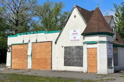 charlottetown-hopes-former-irving-gas-station-will-be-refurbished-as-energy-hub-by-summer