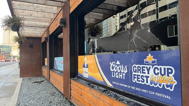 downtown-winnipeg-restaurant-and-bar-la-roca-says-it-was-targeted-in-attempted-arson