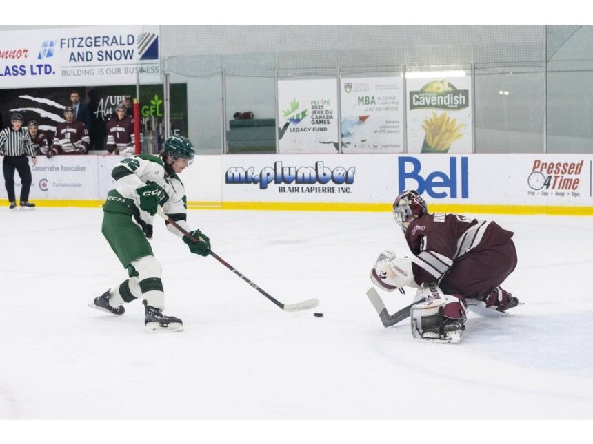big-third-period-sends-upei-mens-team-past-visiting-saint-marys;-mccabe-lifts-upei-womens-team-to-ot-decision-vs.-dalhousie