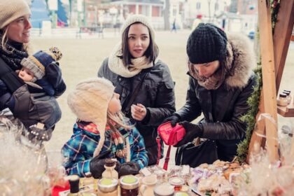 christmas-market-vendors,-organizers-say-too-many-markets-are-hurting-business